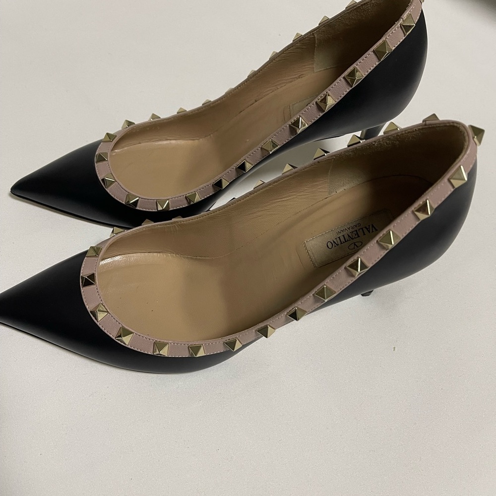 Valentino Pumps